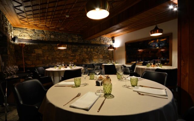 Macedonian Village Hotel & Resort