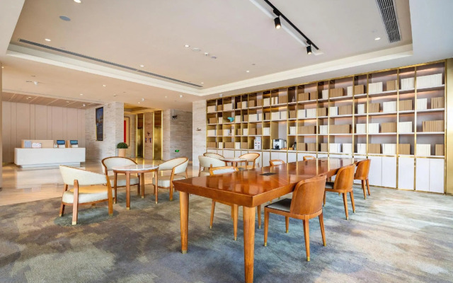 JI Hotel (Kunming Chenggong Dounan Flower Market)