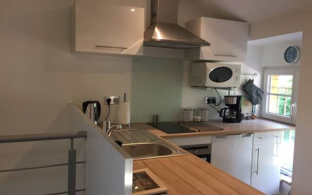 Gîte des Charmilles /La Maison des Gardes