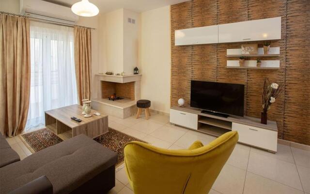V Luxury Apartment 4