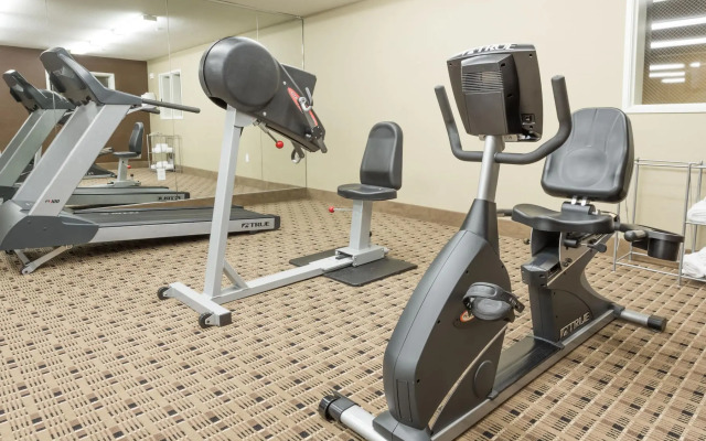 Microtel Inn & Suites by Wyndham Jacksonville Airport