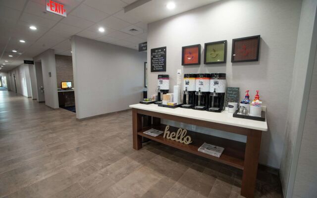 Hampton Inn & Suites Oklahoma City - South