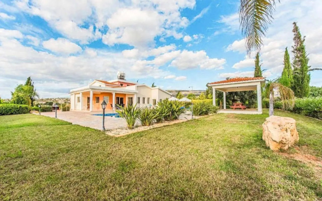 Villa Theo