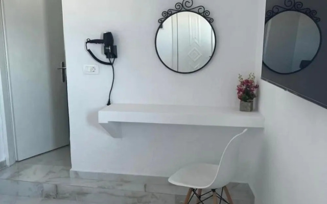 Stella Nomikou Apartments