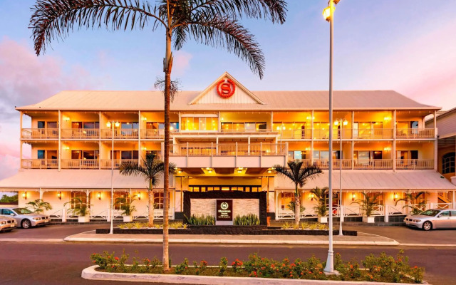 Sheraton Samoa Aggie Grey's Hotel & Bungalows