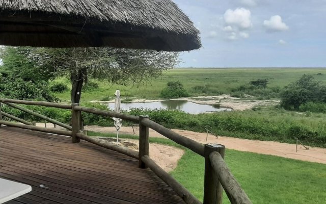 Mwandi View Lodge