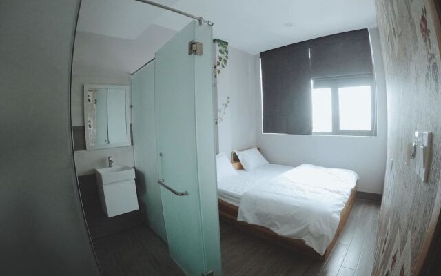 Clam Hostel