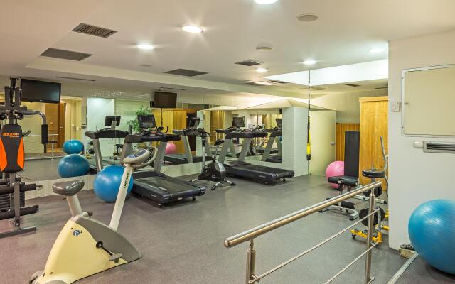 Airotel Stratos Vassilikos Hotel