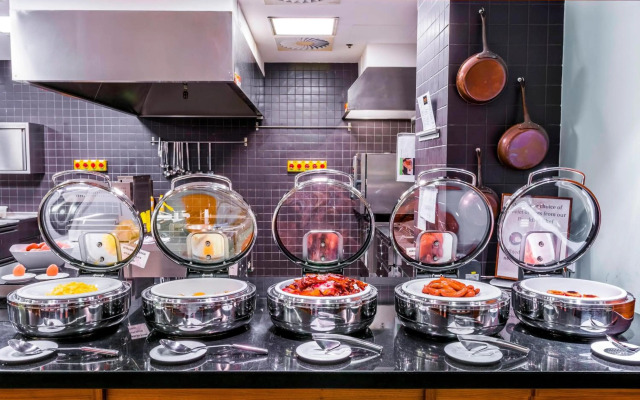 Courtyard By Marriott Pilsen