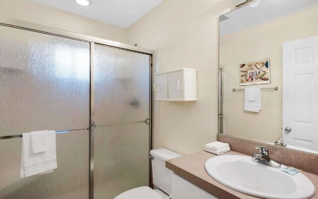 Barefoot Beach Retreat 3 Bedroom Apartment