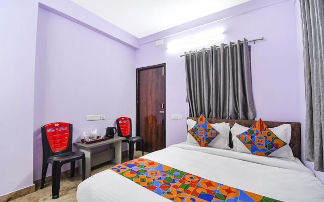 Fabhotel Dishan Plaza