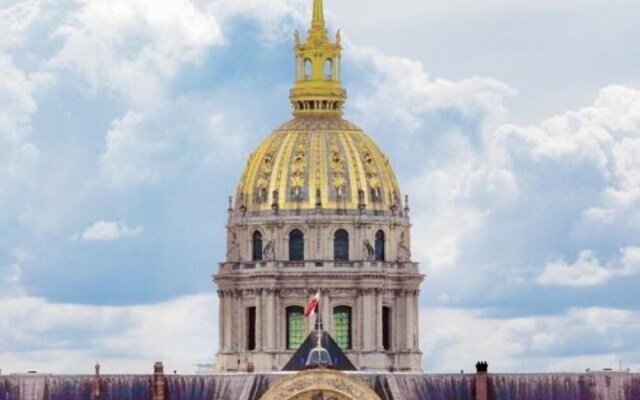 Invalides Tour Eiffel