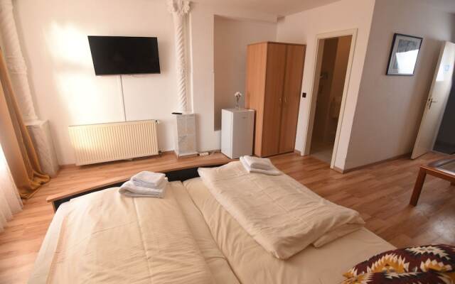 Hotel Roter Hahn