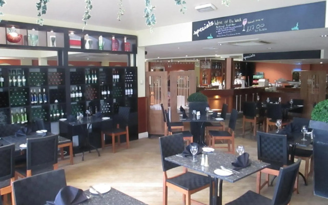 Gomersal Park Hotel
