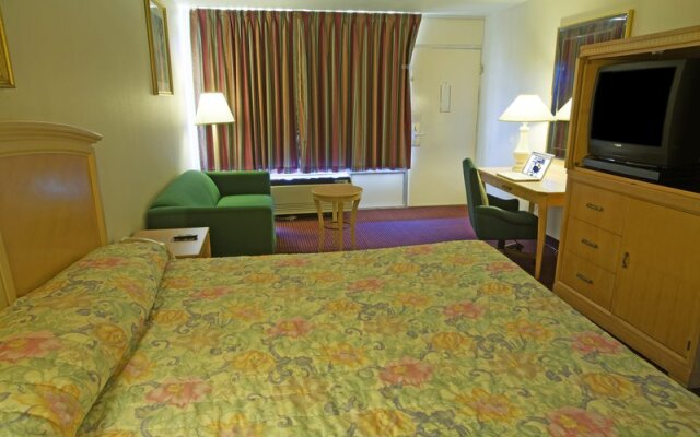 Americas Best Value Inn Evergreen