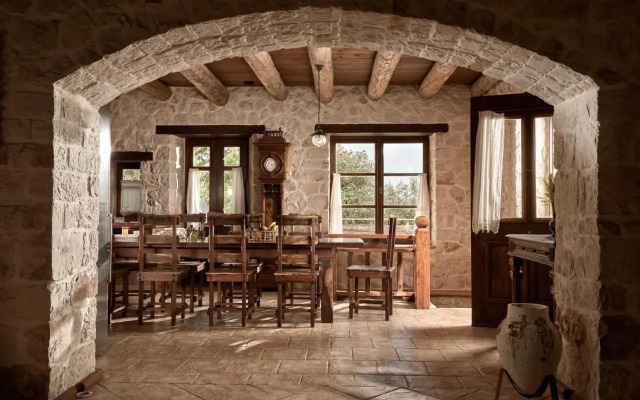 Vafias Traditional Villas