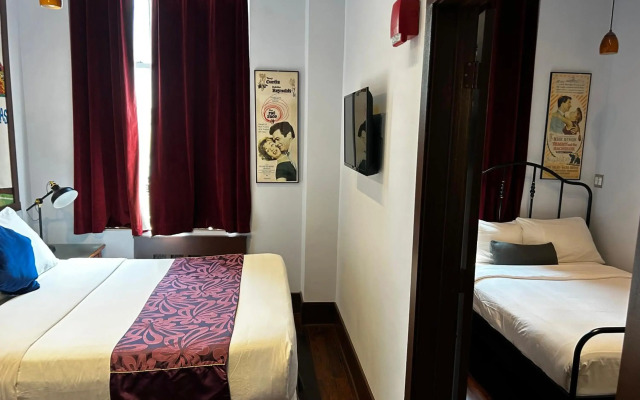 Chelsea Pines Inn