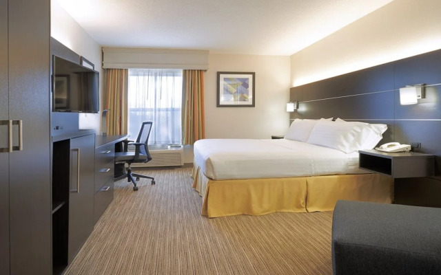 Holiday Inn Express & Suites Asheville SW - Outlet Ctr Area by IHG