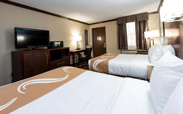Quality Inn & Suites Quakertown - Allentown