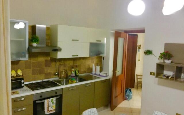 Miseria E Nobilta Apartment