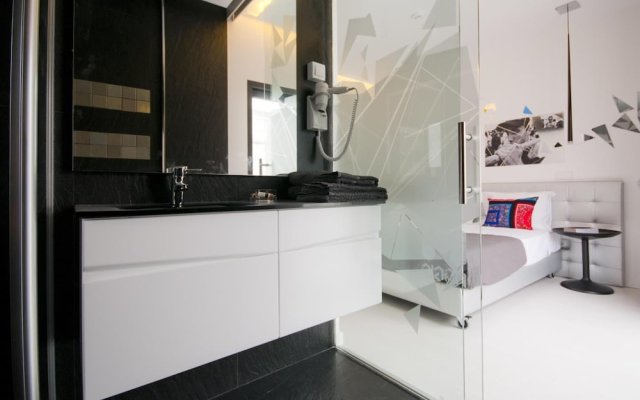 Hotel Magic - RNET 3505