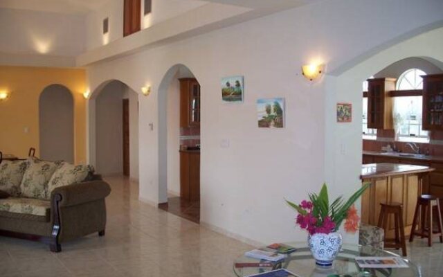 Villa San Juan
