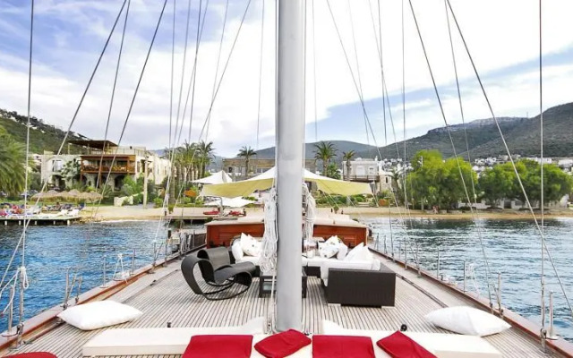 Casadellarte Luxury Private Gulet 5 Cabins