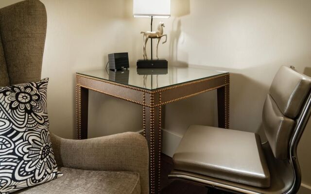Staypineapple, An Elegant Hotel, Union Square