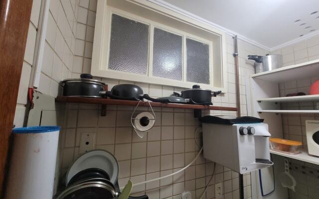 Ap Copacabana 200m da praia - CP5