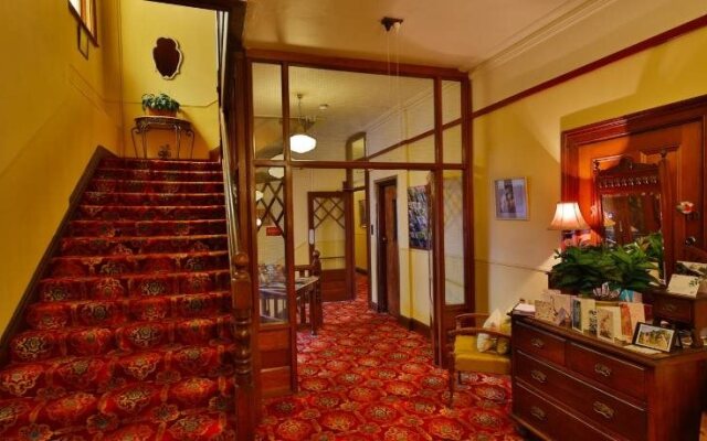 Astor Private Hotel