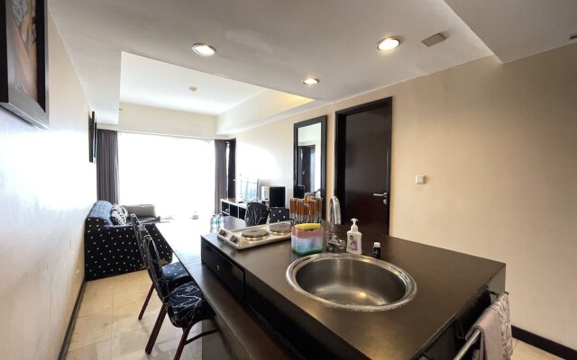 Strategic And Spacious 2Br At Apartment Braga City Walk