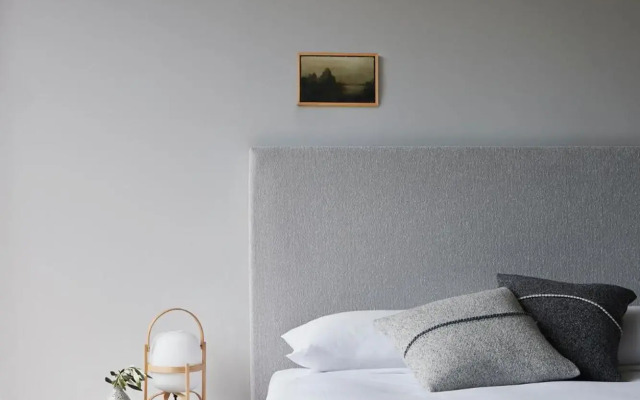 Piermont Retreat Swansea