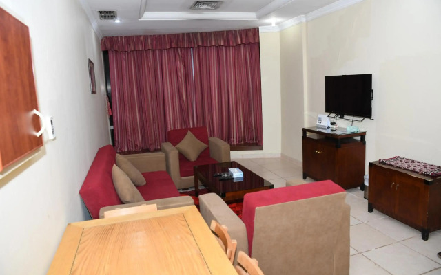 Continental Suite Farwaniya - фото 5