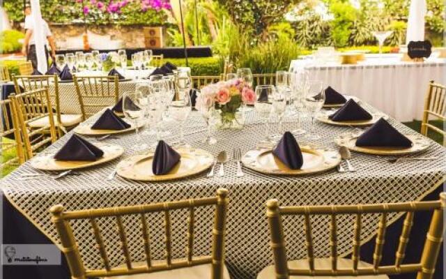 Residencia Jardin Real