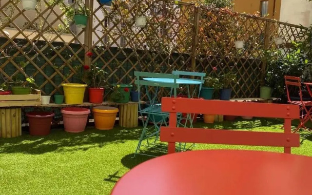 Olive Tree - Hostel