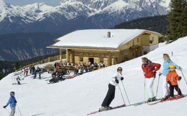 Cheerful Apartment In Oetz Tyrol Near Ski Area
