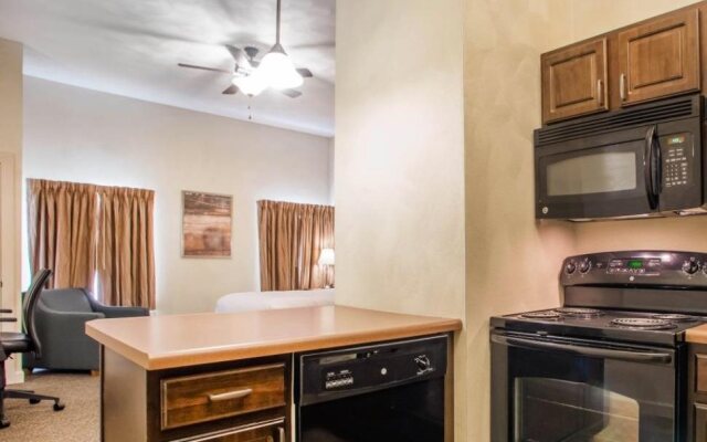 O'Fallon Suites Hotel