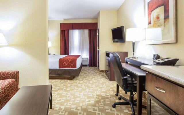 Comfort Suites