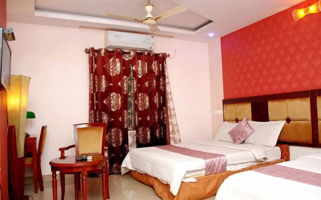 Vista Rooms At Ashoka Road