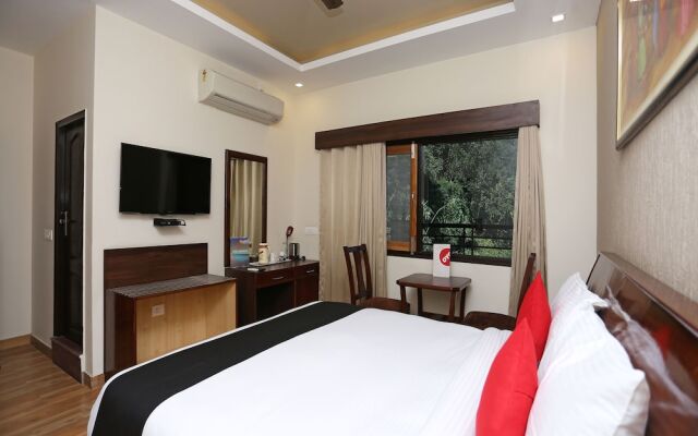 Capital O 23238 Hotel Jsr Inn