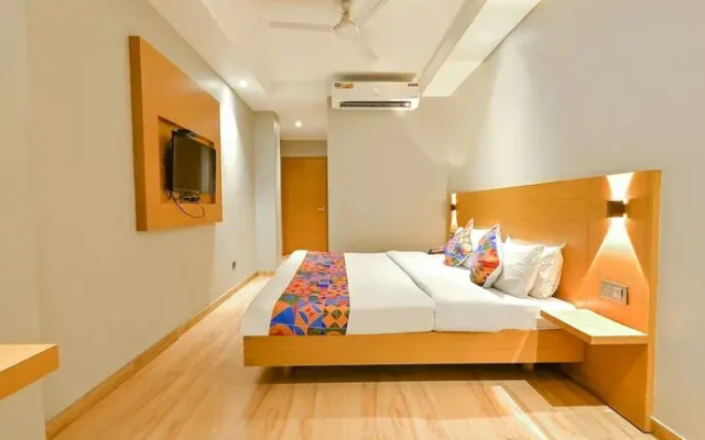 Fabhotel Penthouse