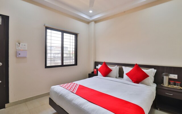Oyo 22551 Hotel Ssv