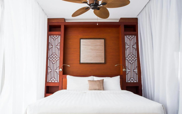 Amanjaya Pancam Suites Hotel