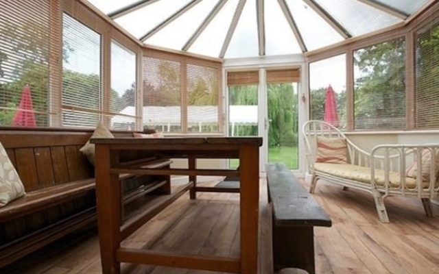 Farthings Hotel and Restaurant