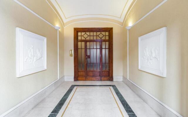 Elegant Apartment Rome