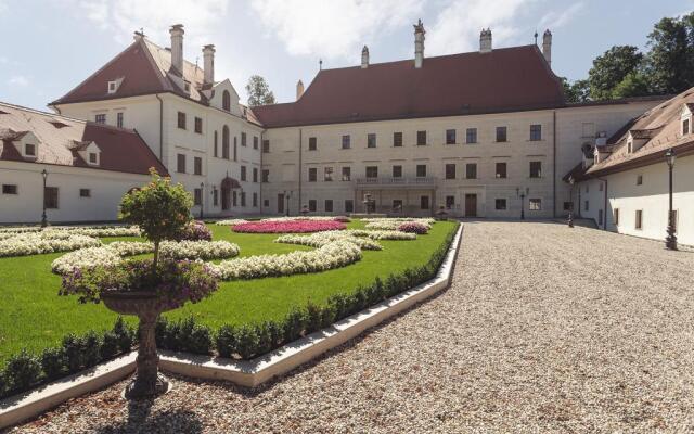 Schloss Thalheim