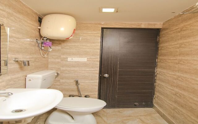 OYO 3232 Royal Inn