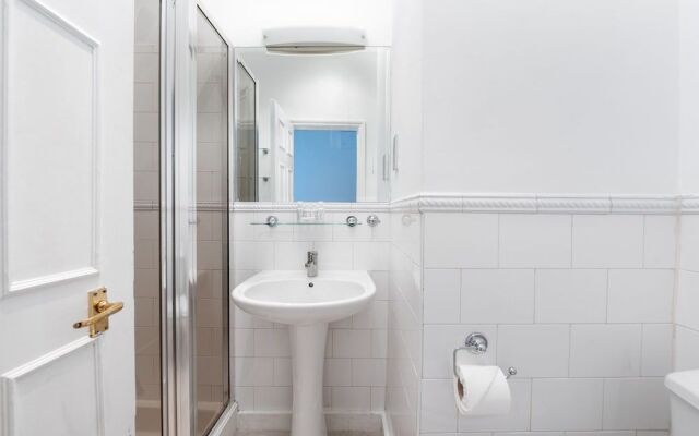 Anderson Street By Capital