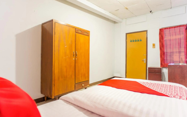 OYO 2180 Vina Vira Hotel