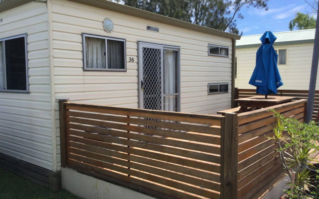 Riviera Caravan Park